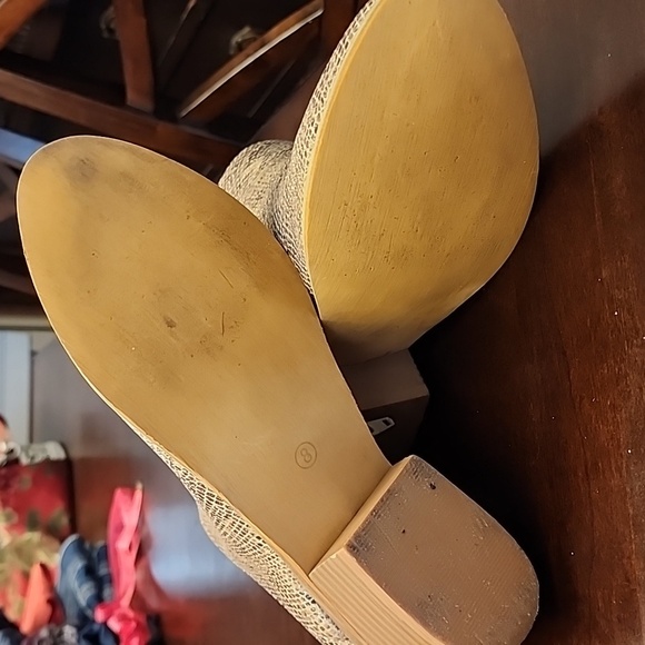 CORKYS Boutique Tan Snake Booties Sz 8 - Picture 6 of 7